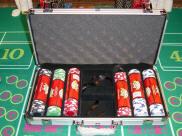 View Pro Series Casino Chips 4 Roll Pack & 300 Chip Case